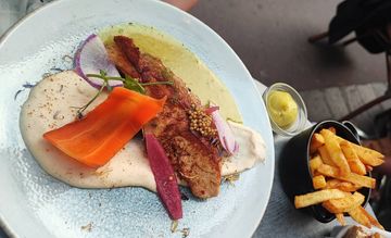 Photos d'un plat dans un restaurant à Tours