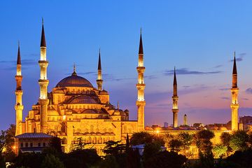 Vue sur la mosquée dans la ville turque d'Istanbul